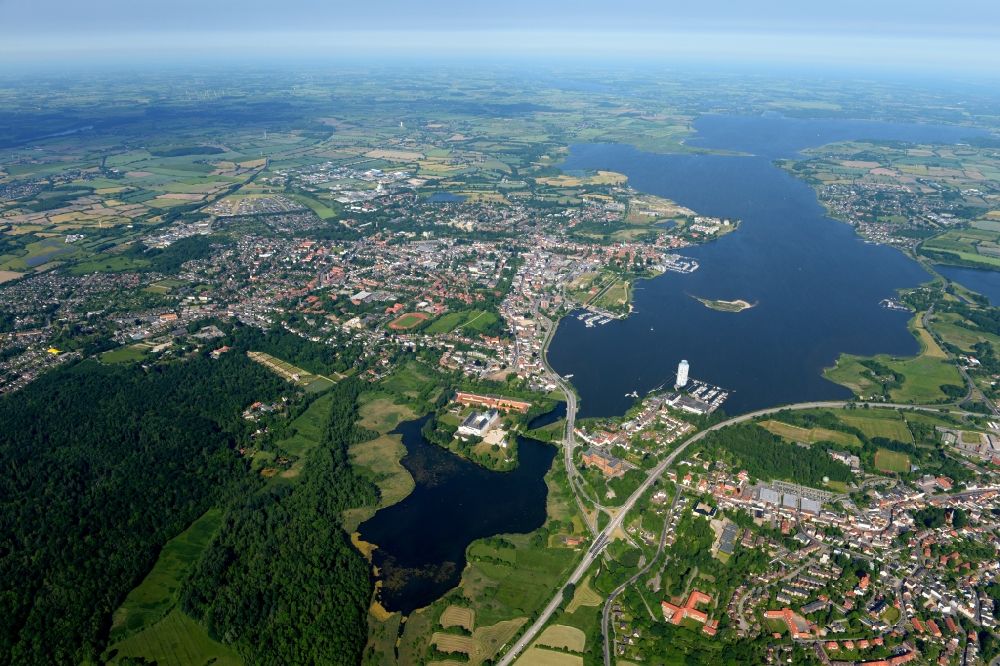 Aerial photograph Schleswig - City view of the city area of in Schleswig in the state Schleswig-Holstein