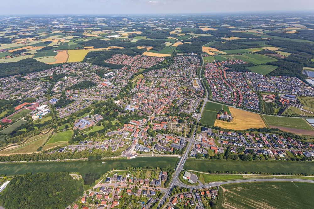 Senden from the bird's eye view: City view on down town in Senden in the state North Rhine-Westphalia, Germany