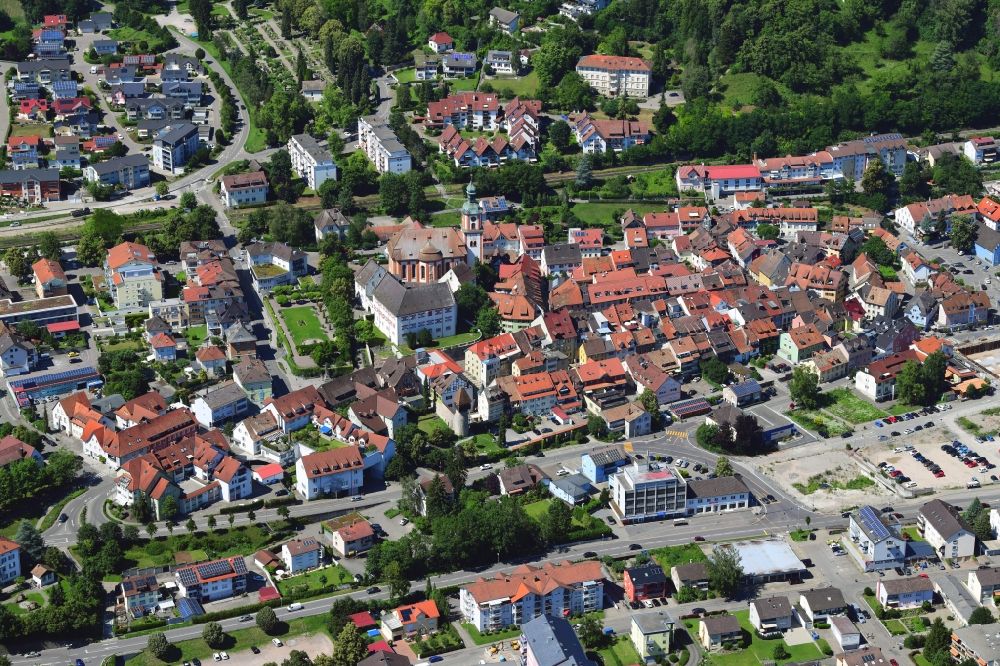 Aerial photograph Waldshut-Tiengen - City view on down town des Stadtteils Tiengen in Waldshut-Tiengen in the state Baden-Wuerttemberg, Germany