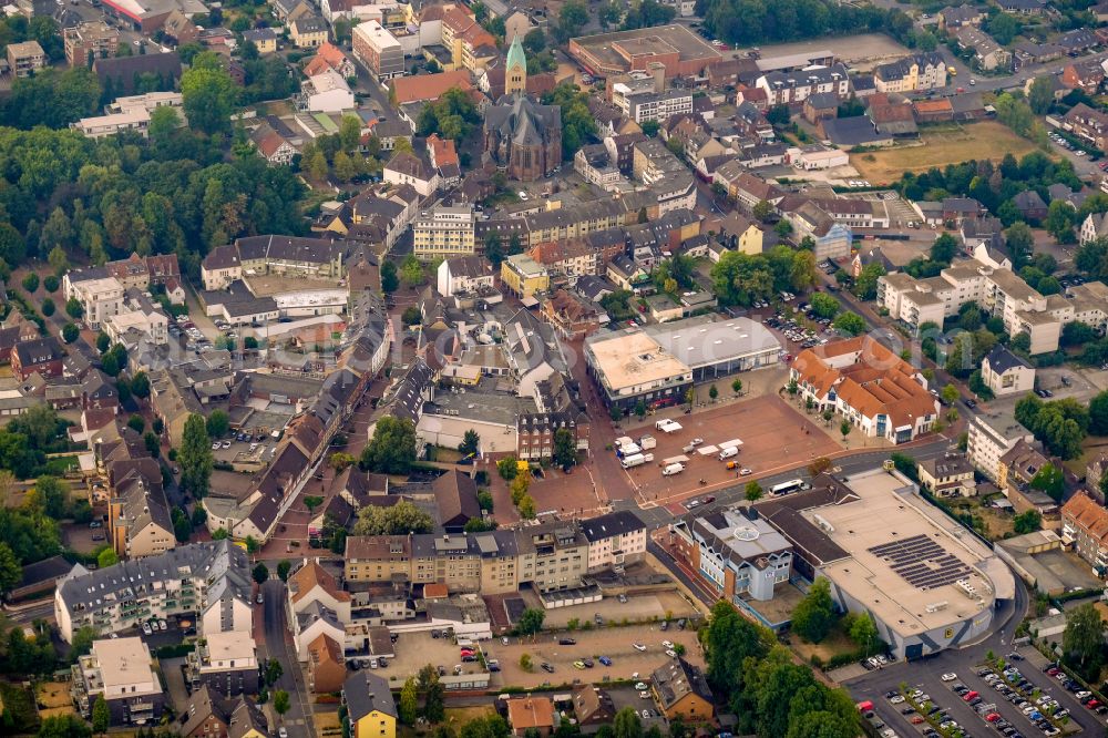 Aerial image Waltrop - City view on down town on street Am Moselbach in Waltrop in the state North Rhine-Westphalia, Germany