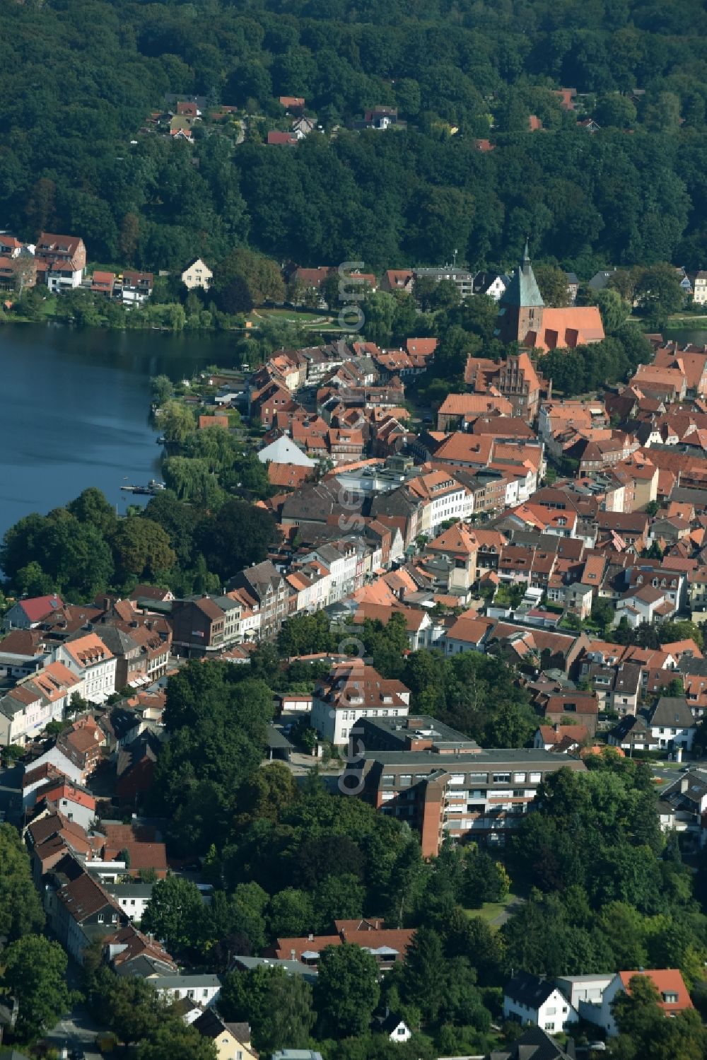 Aerial photograph Mölln - City view of downtown area in Moelln in the state Schleswig-Holstein