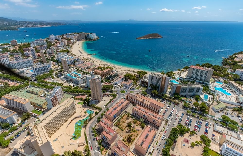 Aerial photograph Calvia - City view on sea coastline of Bucht on Sandstrand Platja de Magaluf overlooking the local hotels at Torrenova - Magaluf in Calvia in Balearic island of Mallorca, Spain