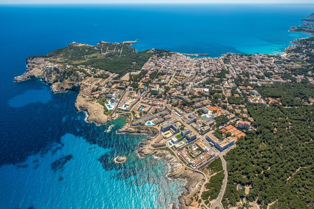 Aerial photograph Cala Rajada - City view on sea coastline in Cala Rajada in Islas Baleares, Spain