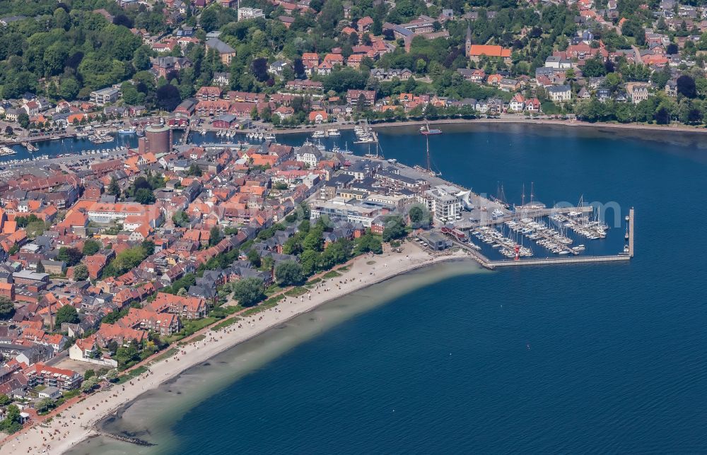 Eckernförde from the bird's eye view: City view at the sea coast area with beach and harbor in Eckernfoerde in the state Schleswig-Holstein, Germany