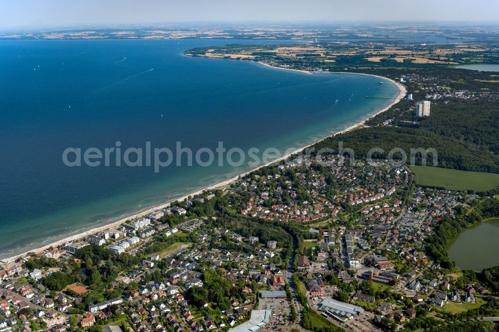 Aerial photograph Scharbeutz - City view on sea coastline of Baltic Sea in Scharbeutz in the state Schleswig-Holstein, Germany