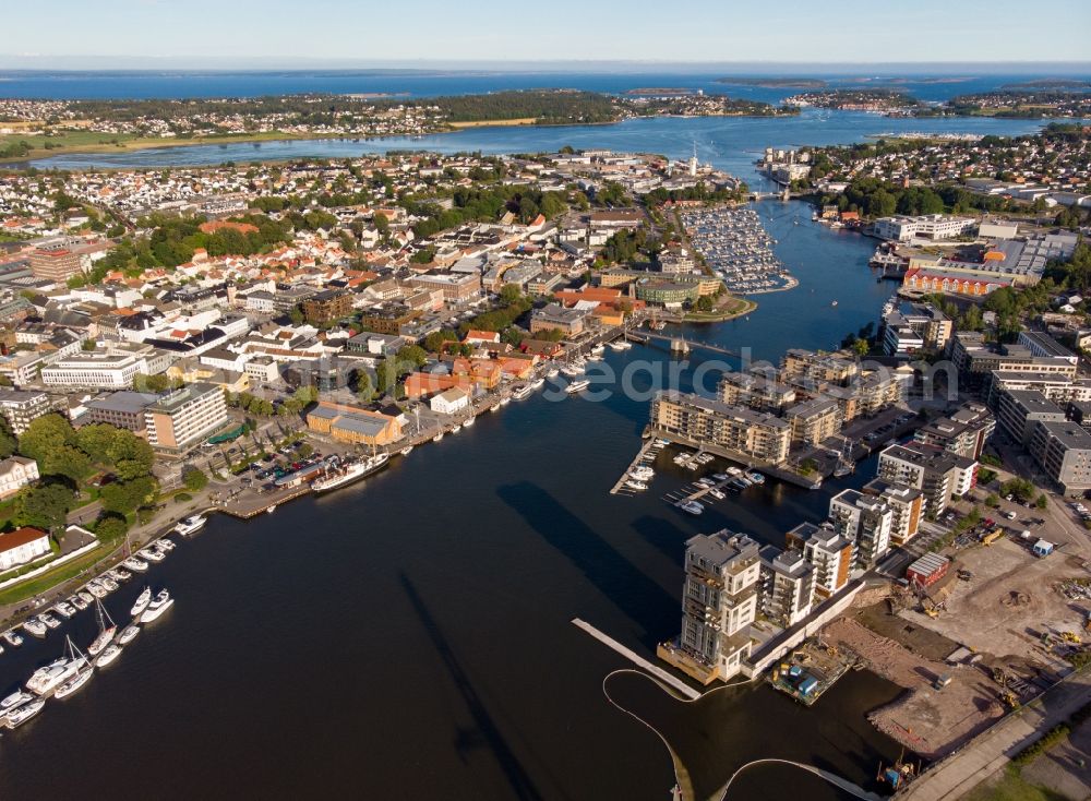 Aerial image Tönsberg - City view on sea coastline von Toensberg on Oslofjord in Vestfold og Telemark, Norway