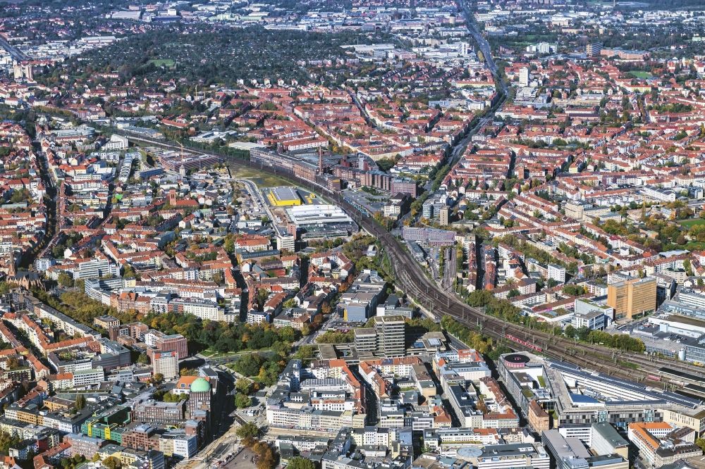 Hannover from the bird's eye view: District North in the city area in Hannover in the state Niedersachsen, Germany