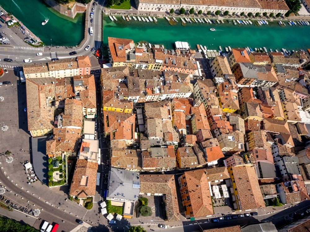 Aerial photograph Peschiera del Garda - City view of Peschiera del Garda in the province Verona in Italy. The City is locaded at the southern bank of the Gardasee. Also the Mincio river flows into the Gardasee