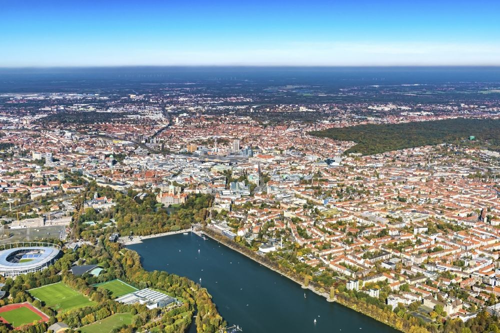 Aerial image Hannover - District Suedstadt in the city in Hannover in the state Lower Saxony, Germany
