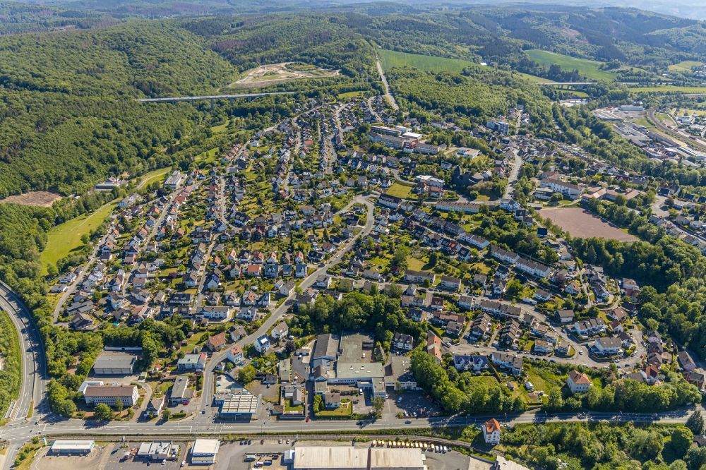Aerial photograph Arnsberg - District in the city in the district Wennigloh in Arnsberg in the state North Rhine-Westphalia, Germany