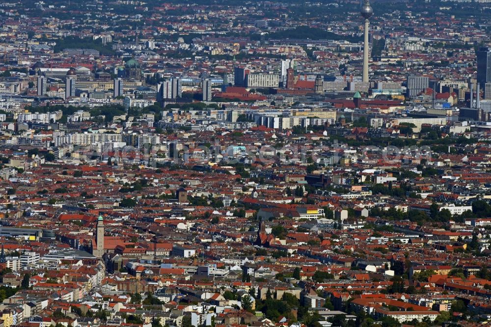 Berlin from the bird's eye view: District Karl-Marx-Strasse - Sonnenallee in the city in the district Neukoelln in Berlin, Germany