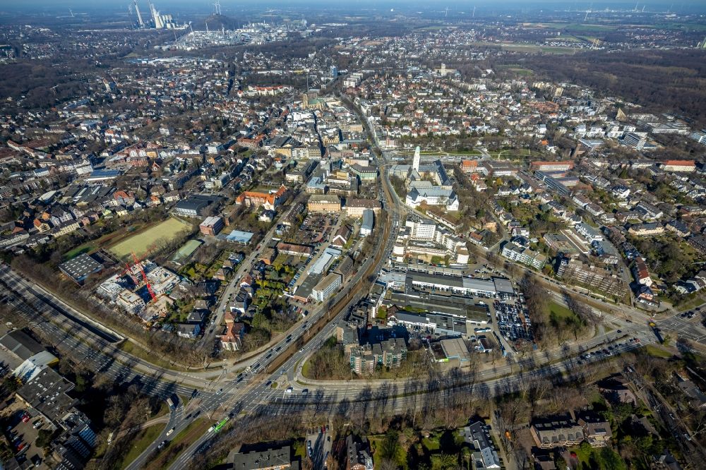 Aerial photograph Gelsenkirchen - Cityscape of the district on Vinckestrasse - Bundesstrasse 226 in the district Buer in Gelsenkirchen at Ruhrgebiet in the state North Rhine-Westphalia, Germany