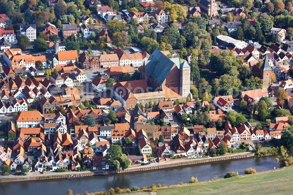 Aerial photograph Verden (Aller) - City view on the river bank of Aller in Verden (Aller) in the state Lower Saxony, Germany