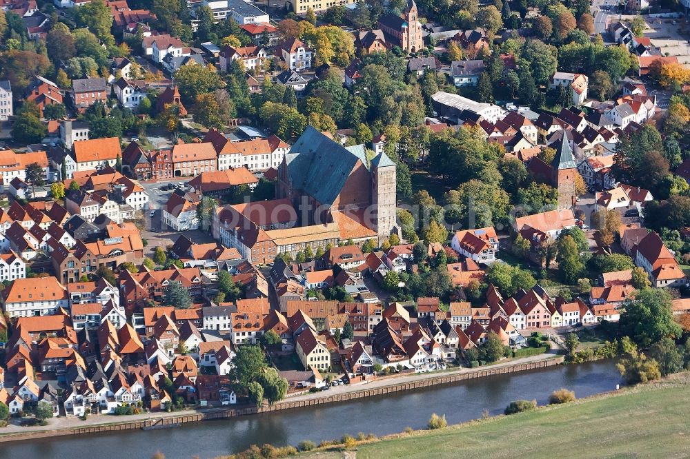 Verden (Aller) from the bird's eye view: City view on the river bank of Aller in Verden (Aller) in the state Lower Saxony, Germany