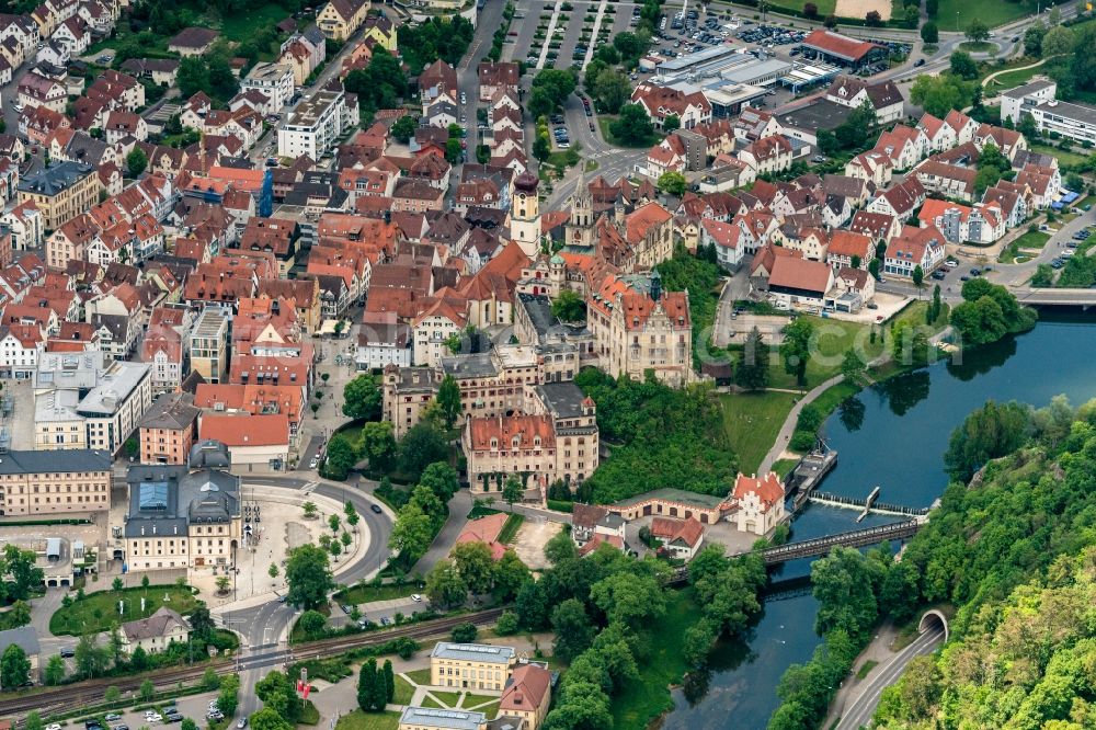 Sigmaringen from the bird's eye view: City view on the river bank of the river Danube in Sigmaringen in the state Baden-Wuerttemberg, Germany