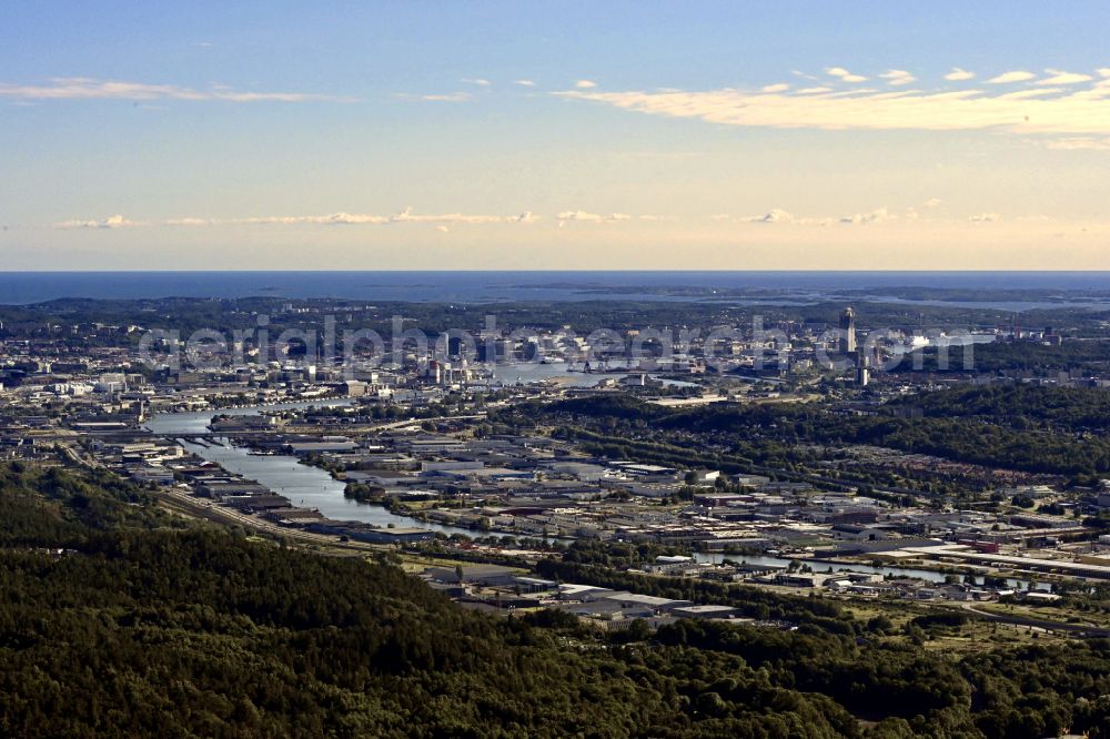 Göteborg from above - City view on the river bank Goeta aelv in Gothenburg in Vaestra Goetalands laen, Sweden