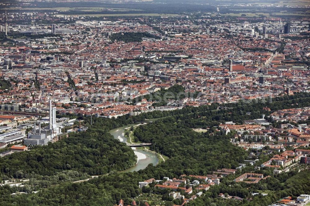München from the bird's eye view: City view on the river bank of the river Isar in Munich in the state Bavaria, Germany