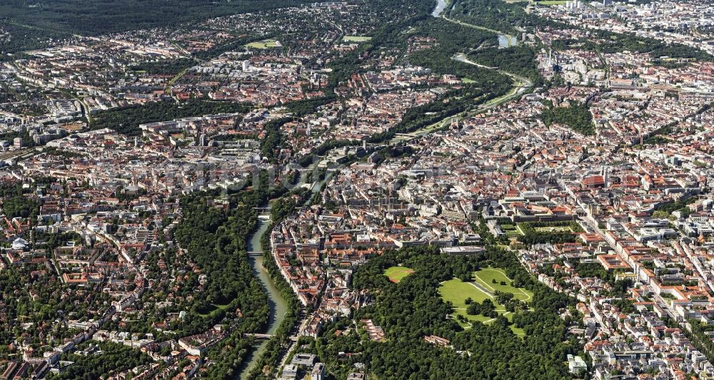 München from the bird's eye view: City view on the river bank of the river Isar in Munich in the state Bavaria, Germany