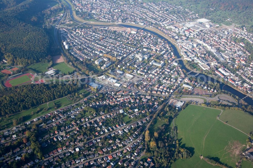 Gaggenau from the bird's eye view: City view on the river bank of Murg in Gaggenau in the state Baden-Wuerttemberg, Germany