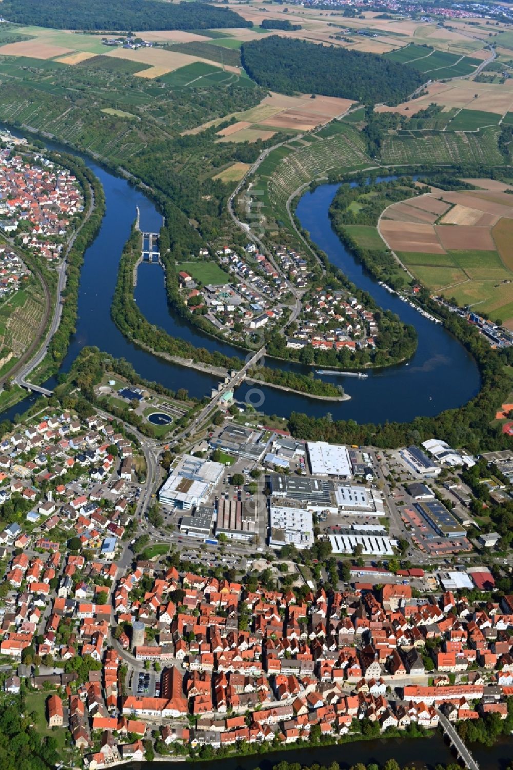 Aerial image Besigheim - City view on the river bank of the river Neckar in Besigheim in the state Baden-Wurttemberg, Germany
