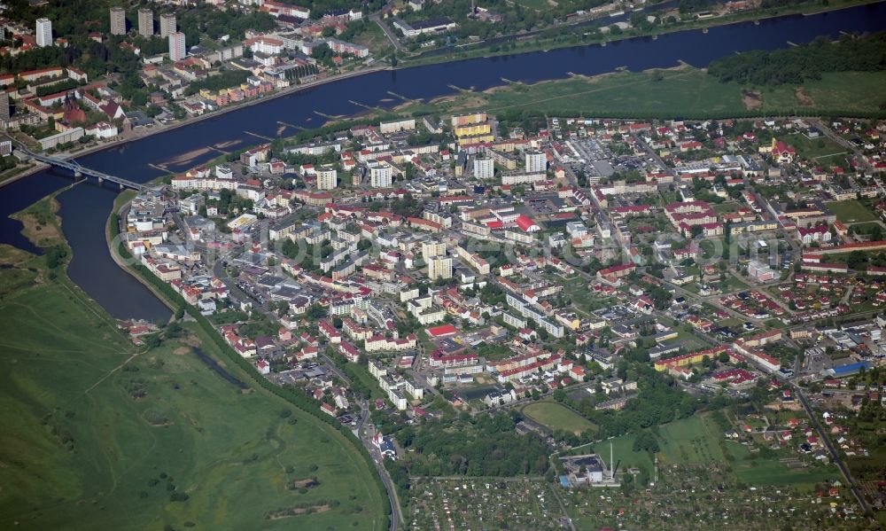 Slubice from the bird's eye view: City view on the river bank of Oder in Slubice in lubuskie, Poland