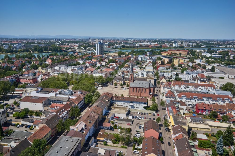 Aerial photograph Kehl - City view on the river bank on Rhein in Kehl in the state Baden-Wurttemberg, Germany