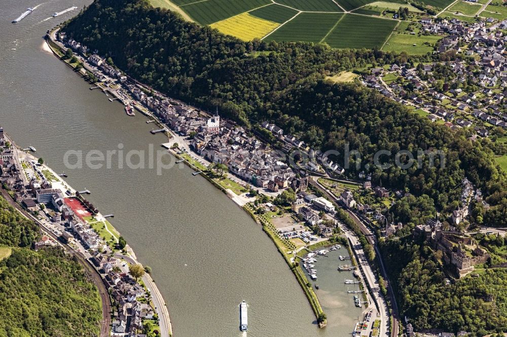 Aerial photograph Sankt Goar - City view on the river bank of the Rhine river in Sankt Goar in the state Rhineland-Palatinate, Germany