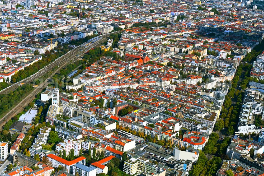Aerial photograph Berlin - City view in the urban area between Ringbahn and Kurfuerstendamm in the district Charlottenburg in Berlin, Germany