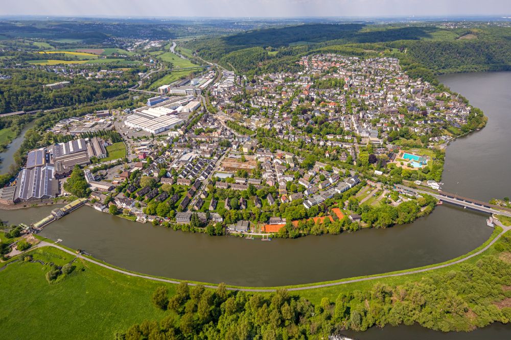 Aerial image Volmarstein - Urban area with outskirts and inner city area on the edge of agricultural fields and arable land in Volmarstein at Ruhrgebiet in the state North Rhine-Westphalia, Germany
