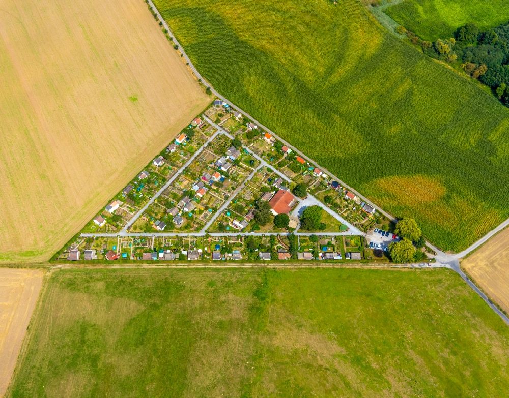 Aerial image Alstedde - Outskirts residential in triangular form in Alstedde in the state North Rhine-Westphalia, Germany