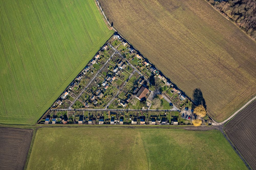 Aerial photograph Alstedde - Outskirts residential in triangular form in Alstedde in the state North Rhine-Westphalia, Germany