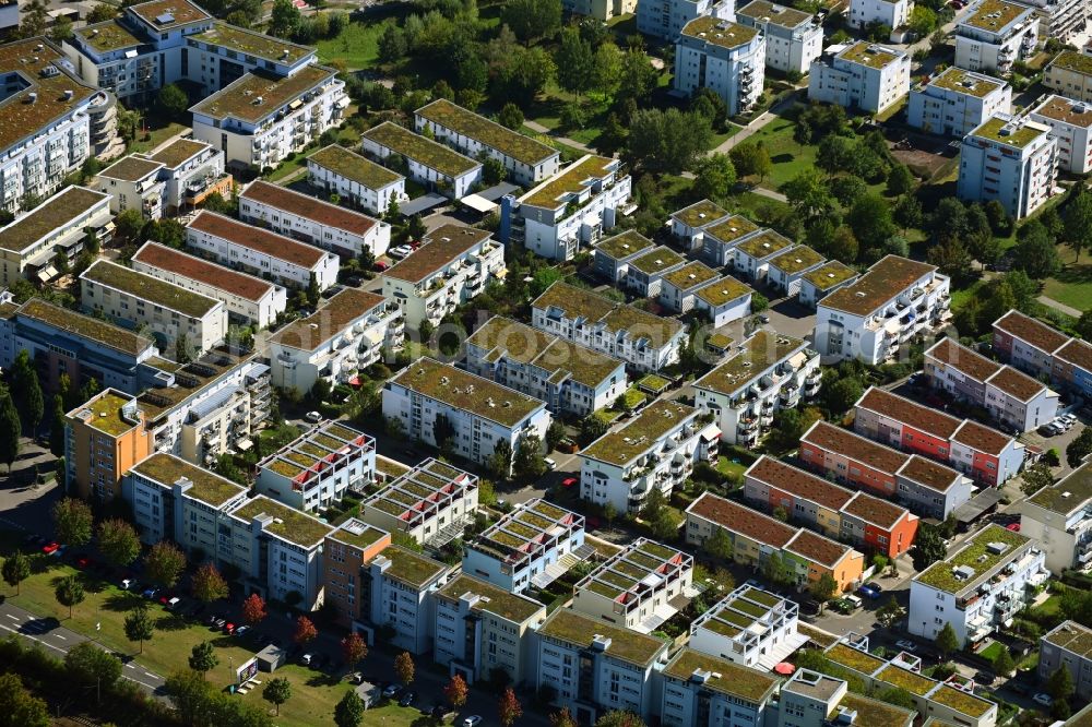 Bietigheim-Bissingen from the bird's eye view: Outskirts residential Max-Born-Strasse - Marie-Curie-Strasse - Max-Delbrueck-Strasse in the district Ellental in Bietigheim-Bissingen in the state Baden-Wuerttemberg, Germany