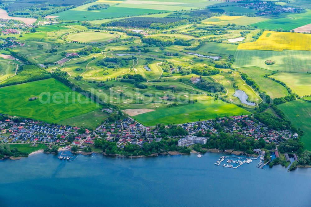 Aerial image Göhren-Lebbin - Outskirts residential with the Fleesen lake in Goehren-Lebbin in the state Mecklenburg - Western Pomerania