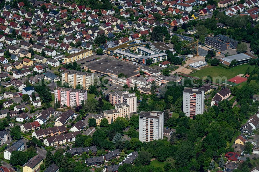 Emmendingen from the bird's eye view: Outskirts residential on Muehlbach in Emmendingen in the state Baden-Wuerttemberg, Germany