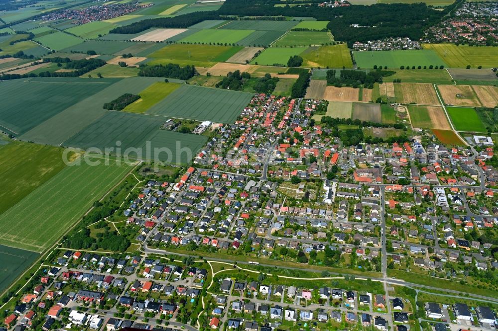 Aerial image Braunschweig - Outskirts residential in the district Lamme in Brunswick in the state Lower Saxony, Germany