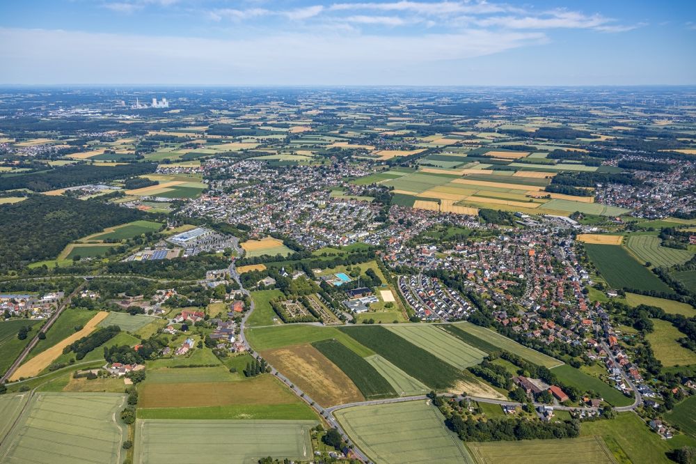 Hamm from above - Outskirts residential in the district Westtuennen in Hamm in the state North Rhine-Westphalia, Germany