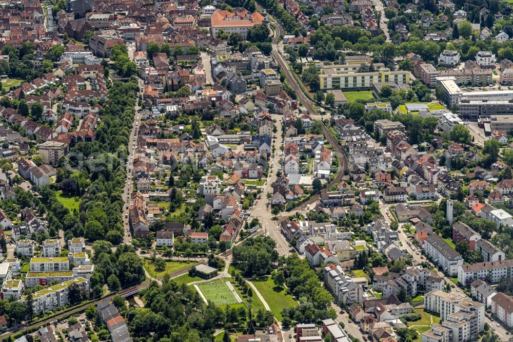 Aerial image Ettlingen - Outskirts residential on Rheinstrasse in Ettlingen in the state Baden-Wuerttemberg, Germany