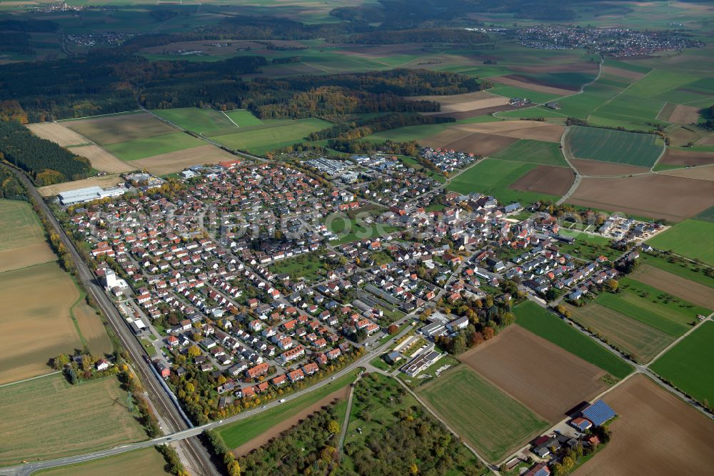 Aerial photograph Beimerstetten - City view from the outskirts with adjacent agricultural fields in Beimerstetten in the state Baden-Wuerttemberg, Germany