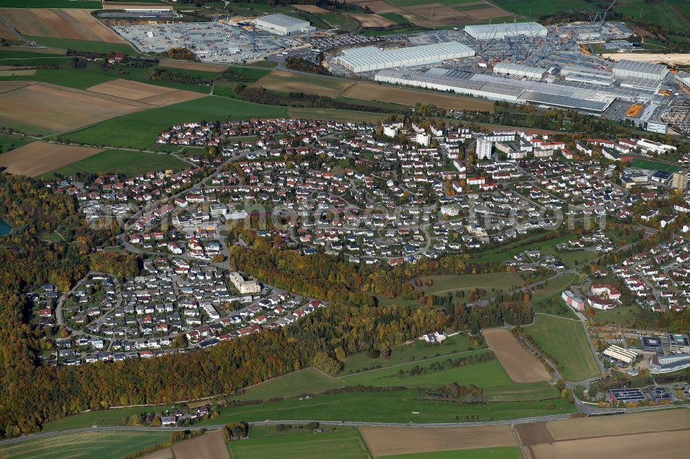 Aerial photograph Ehingen (Donau) - City view from the outskirts with adjacent agricultural fields in Ehingen (Donau) in the state Baden-Wuerttemberg, Germany