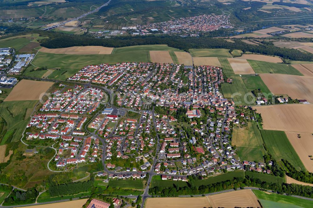 Rottenbauer from the bird's eye view: City view from the outskirts with adjacent agricultural fields in Rottenbauer in the state Bavaria, Germany