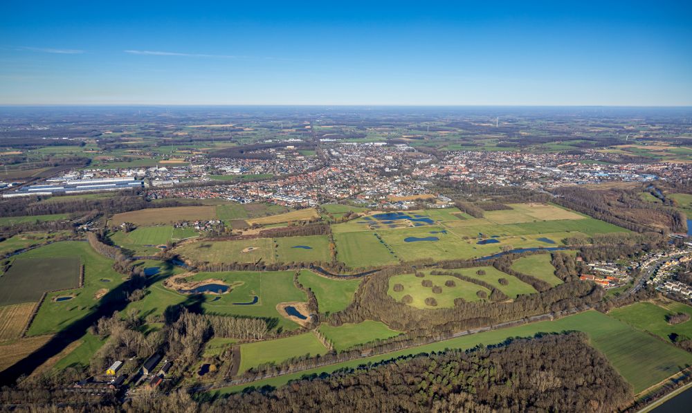 Aerial photograph Werne - City view from the outskirts with adjacent agricultural fields in Werne at Ruhrgebiet in the state North Rhine-Westphalia, Germany