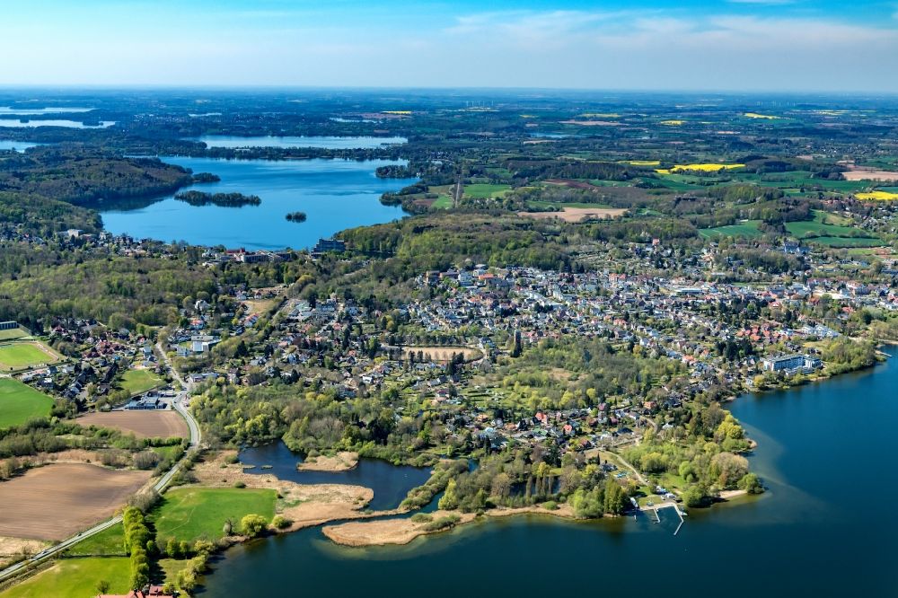 Aerial photograph Malente - Part of town bath Malente-Gremsmuehlen in Malente in the federal state Schleswig-Holstein