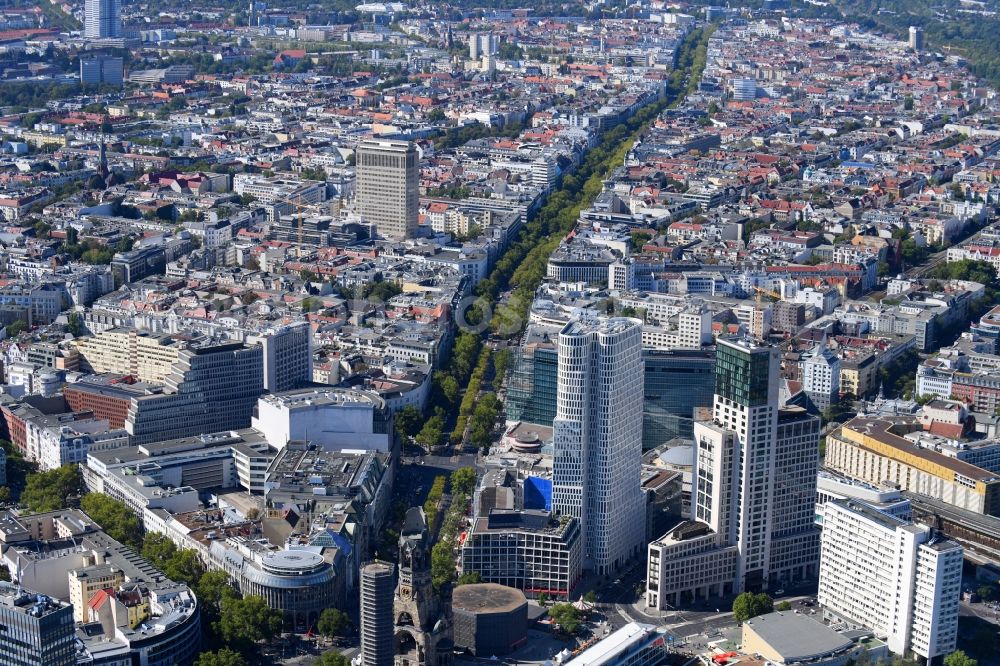 Aerial photograph Berlin - Kaiser-Wilhelm-Gedaechtnis-Kirche on Breitscheidplatz in the city in the district Charlottenburg in Berlin, Germany