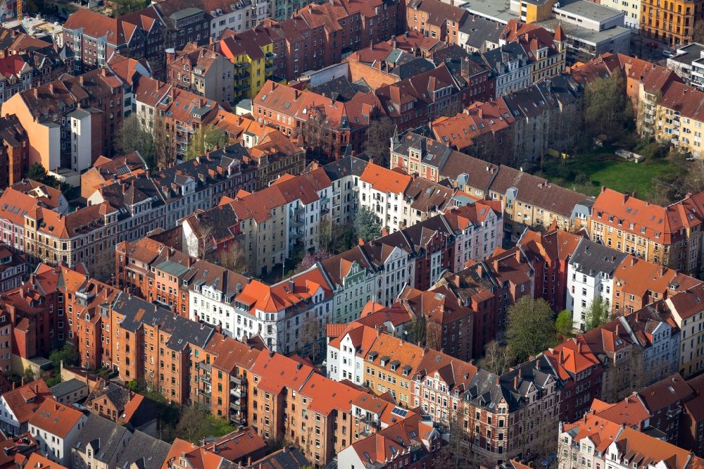 Hannover from the bird's eye view: District Linden - Nord in the city in the district Linden-Limmer in Hannover in the state Lower Saxony, Germany