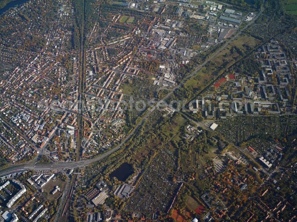 Aerial image Potsdam - View of Babelsberg in the East of Potsdam in the state of Brandenburg. The county road L40 takes its course on the Western edge of Babelsberg. Residential areas and estates are located around railway tracks and the S-Bahn station Potsdam-Babelsberg. The East of the district includes the film park and studios