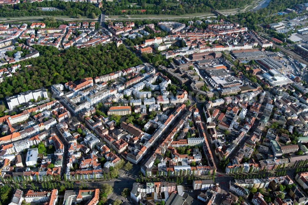Aerial image München - Partial city view with a view of the Glockenbachviertel in the urban area in the district Ludwigsvorstadt-Isarvorstadt in Munich in the state Bavaria, Germany