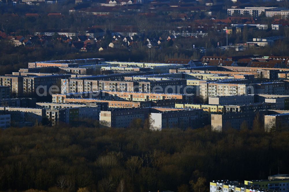 Taucha from the bird's eye view: Skyscrapers in the residential area of industrially manufactured settlement destrict Paunsdorf in Leipzig in the state Saxony