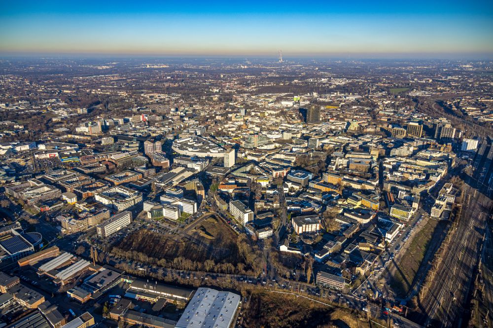 Aerial photograph Essen - The city center in the downtown area in Essen at Ruhrgebiet in the state North Rhine-Westphalia, Germany
