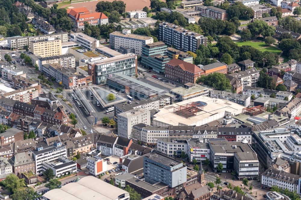 Aerial image Bottrop - The city center in the downtown area along the Hansastrasse in the district Stadtmitte in Bottrop at Ruhrgebiet in the state North Rhine-Westphalia, Germany