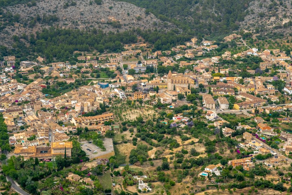 Aerial photograph Calvia - The city center in the downtown area in Calvia in Balearic island of Mallorca, Spain